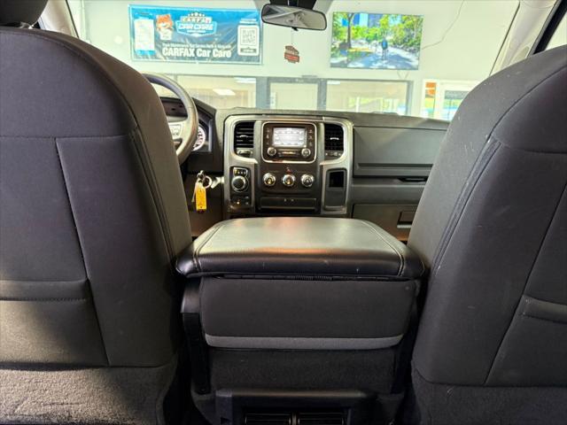 Photo of 2021 Hydro Blue Pearlcoat RAM 1500 Classic