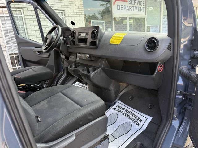 Photo of 2019  Mercedes-Benz Sprinter 2500