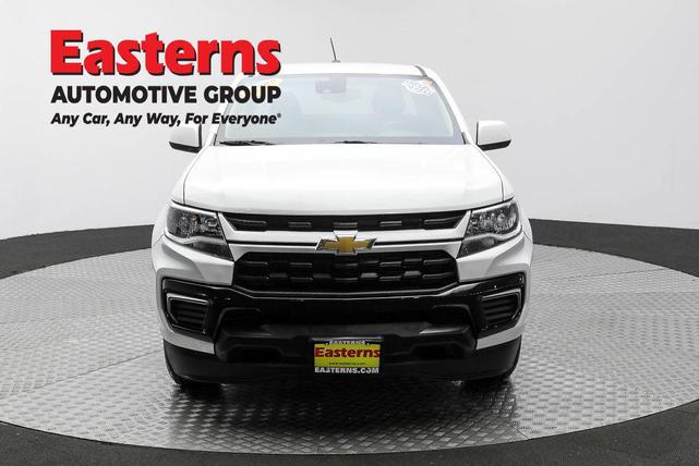 Photo of 2022 Summit White Chevrolet Colorado