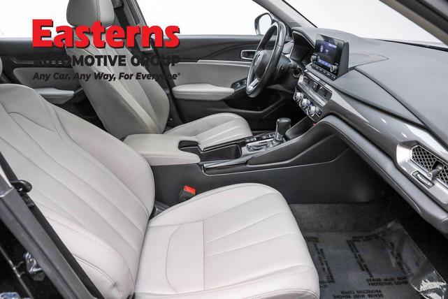 Photo of 2024 Majestic Black Pearl Acura Integra