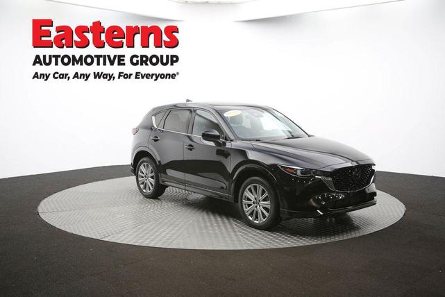 Photo of 2022 Jet Black Mica Mazda CX-5