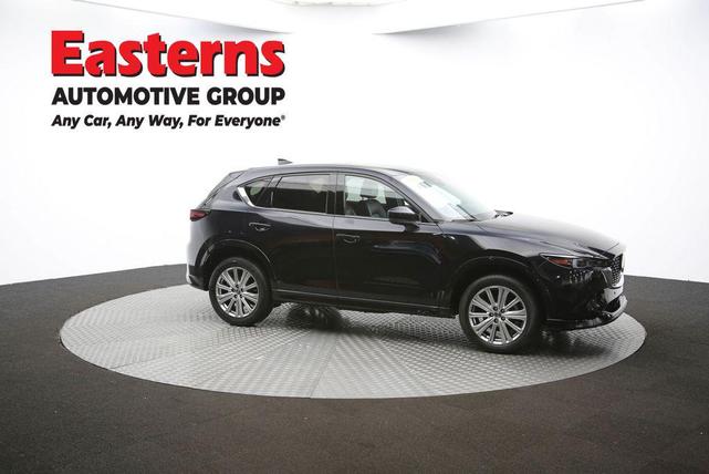 Photo of 2022 Jet Black Mica Mazda CX-5