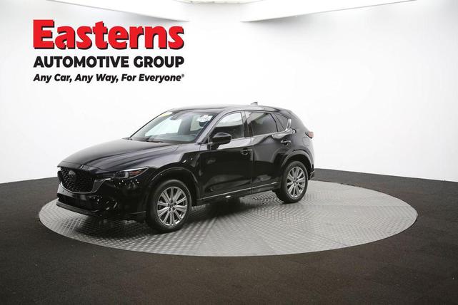 Photo of 2022 Jet Black Mica Mazda CX-5