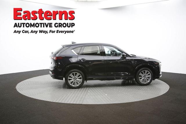 Photo of 2022 Jet Black Mica Mazda CX-5