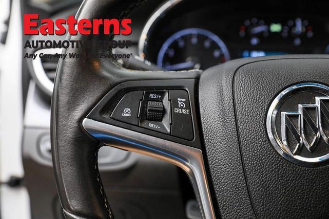 Photo of 2018 Summit White Buick Encore