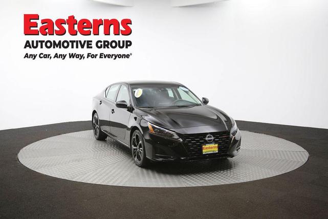Photo of 2023 Super Black Nissan Altima