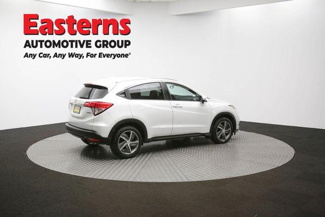 Photo of 2021 Platinum White Pearl Honda HR-V