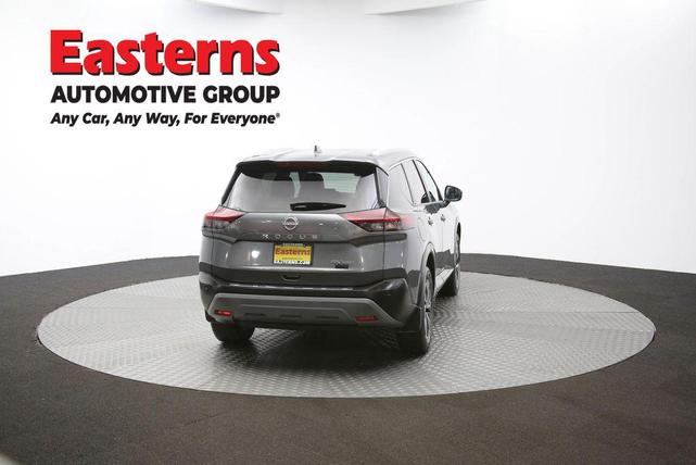 Photo of 2022 Gun Metallic Nissan Rogue