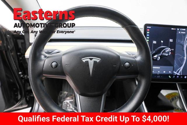 Photo of 2018 Black Tesla Model 3