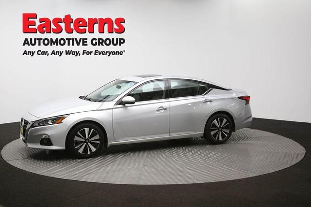 Photo of 2022 Brilliant Silver Metallic Nissan Altima