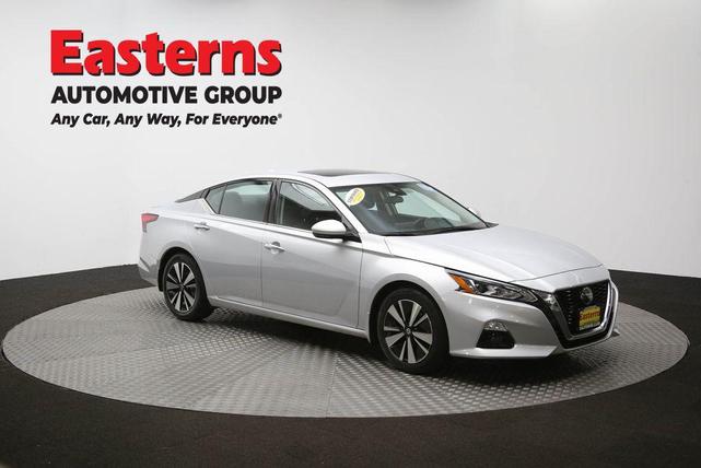 Photo of 2022 Brilliant Silver Metallic Nissan Altima