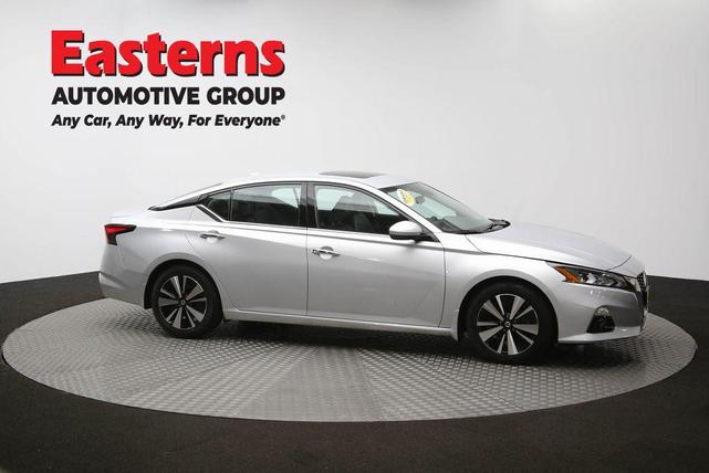 Photo of 2022 Brilliant Silver Metallic Nissan Altima