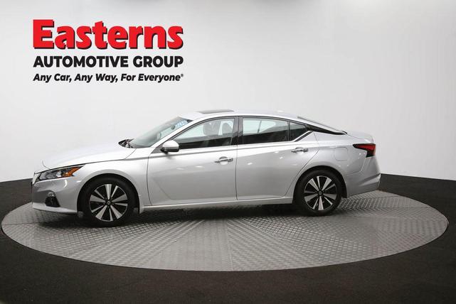 Photo of 2022 Brilliant Silver Metallic Nissan Altima