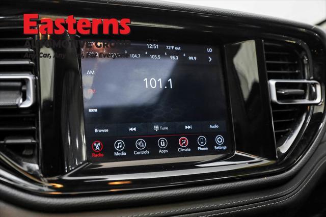 Photo of 2021 DB Black Clearcoat Dodge Durango