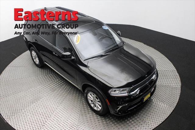 Photo of 2021 DB Black Clearcoat Dodge Durango