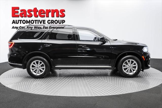 Photo of 2021 DB Black Clearcoat Dodge Durango