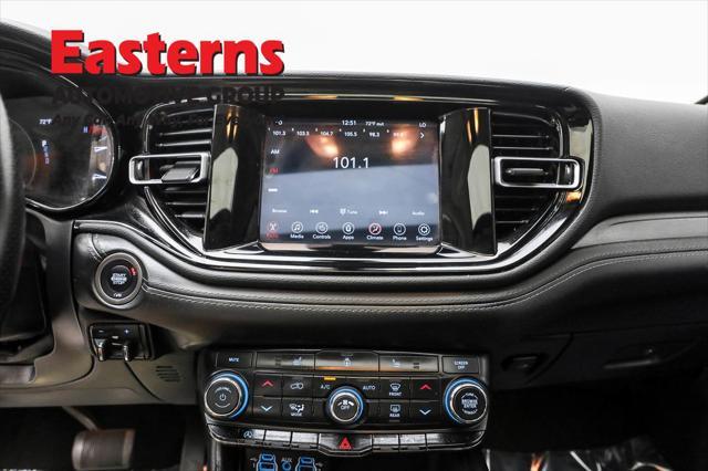 Photo of 2021 DB Black Clearcoat Dodge Durango