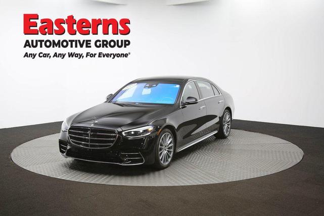 Photo of 2023 Black Mercedes-Benz S-Class
