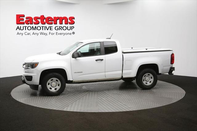 Photo of 2018 Summit White Chevrolet Colorado
