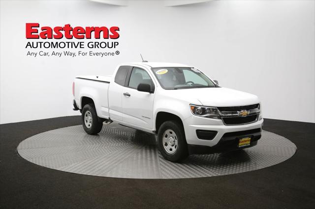 Photo of 2018 Summit White Chevrolet Colorado