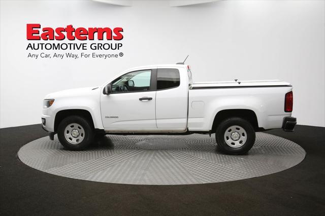 Photo of 2018 Summit White Chevrolet Colorado