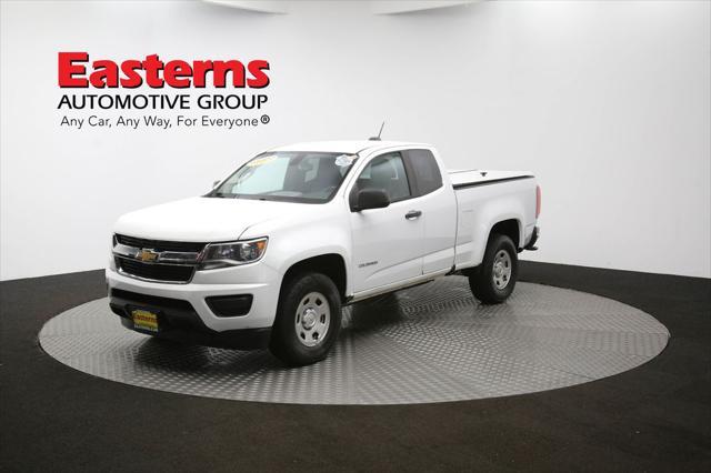 Photo of 2018 Summit White Chevrolet Colorado