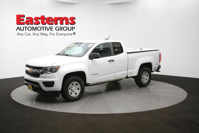 Photo of 2018 Summit White Chevrolet Colorado