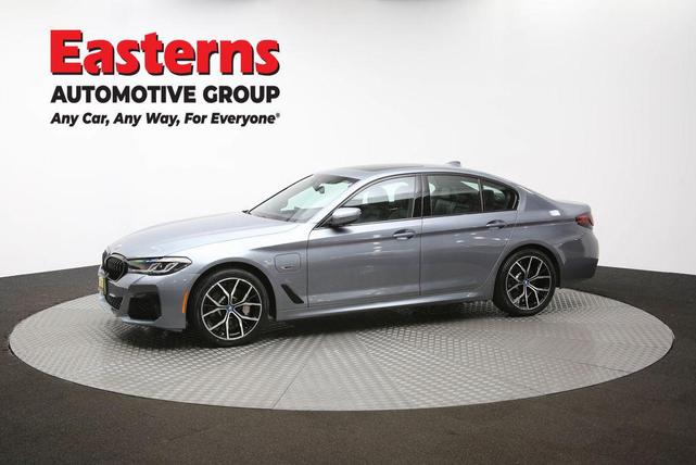 Photo of 2022 Bluestone Metallic BMW 530e