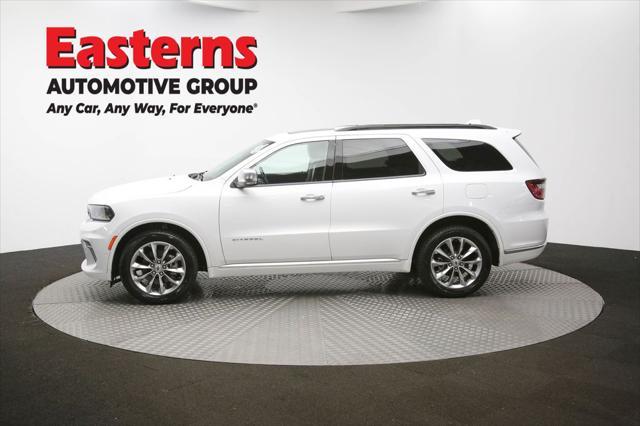 Photo of 2021 White Knuckle Clearcoat Dodge Durango