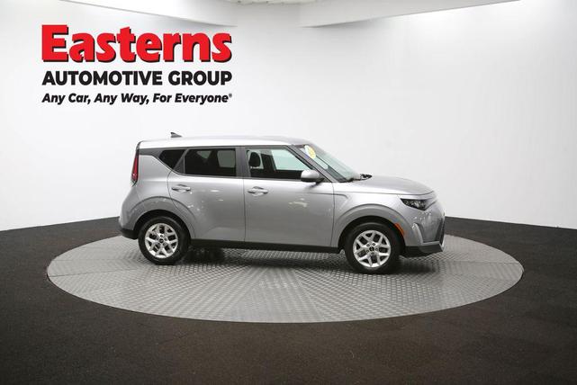 Photo of 2023 Steel Gray Kia Soul