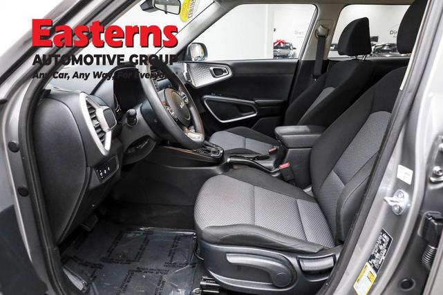 Photo of 2023 Steel Gray Kia Soul