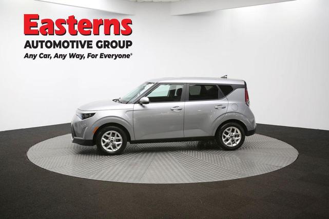 Photo of 2023 Steel Gray Kia Soul