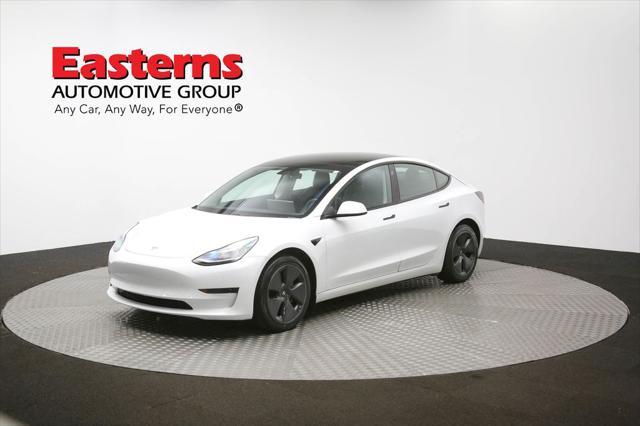 Photo of 2021 Pearl White Multi-Coat Tesla Model 3