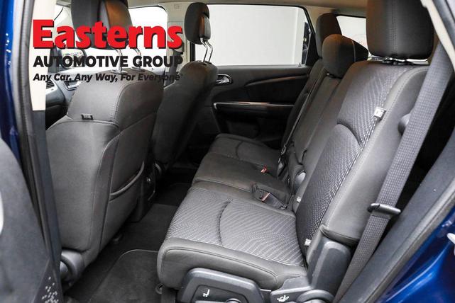 Photo of 2018 Contusion Blue Pearlcoat Dodge Journey