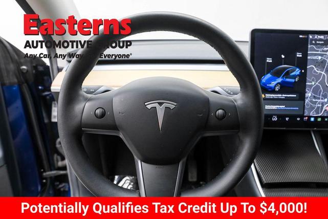 Photo of 2020 Deep Blue Metallic Tesla Model Y