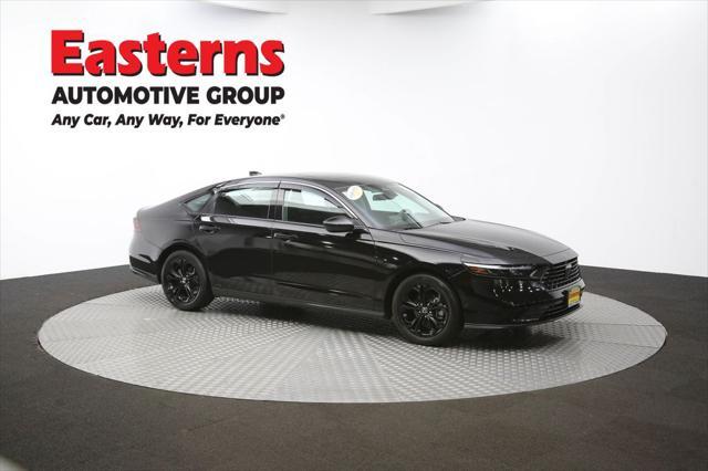Photo of 2025 Crystal Black Pearl Honda Accord