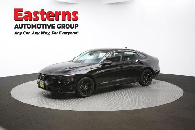 Photo of 2025 Crystal Black Pearl Honda Accord