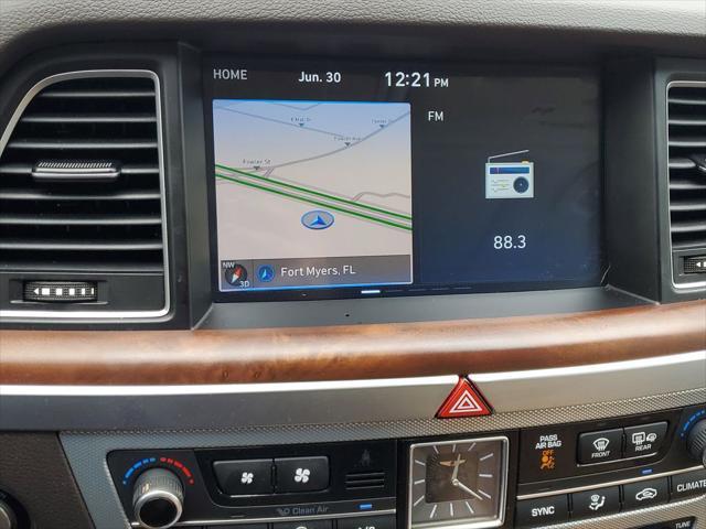 Photo of 2020 Vik Black Genesis G80