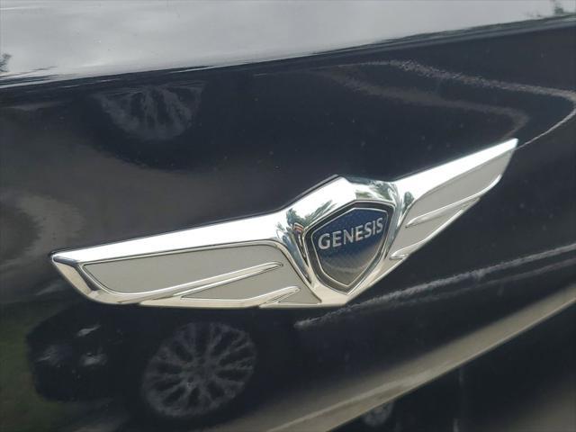 Photo of 2020 Vik Black Genesis G80