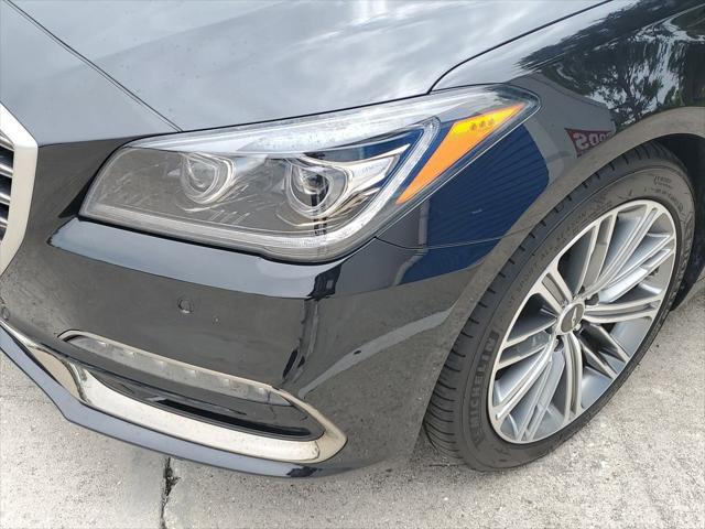 Photo of 2020 Vik Black Genesis G80