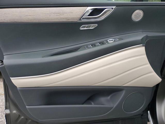Photo of 2025 Storr Green Matte Genesis GV80
