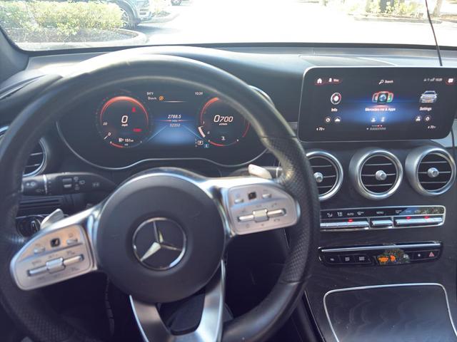 Photo of 2022 Black Mercedes-Benz GLC 300