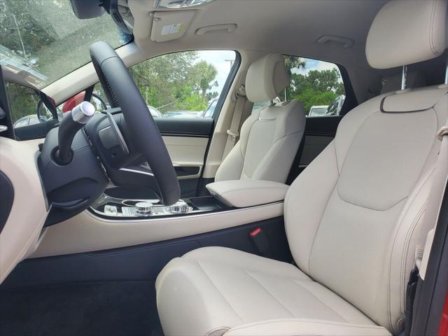 Photo of 2026 Mauna Red Genesis GV70