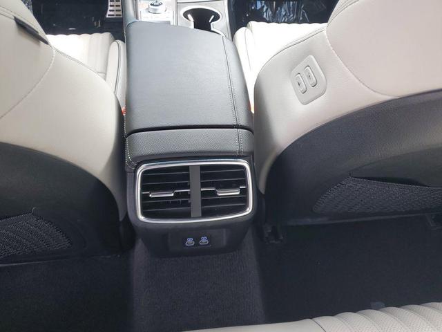 Photo of 2025 Savile Silver Genesis G70