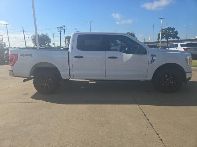 Photo of 2022 Oxford White Ford F-150