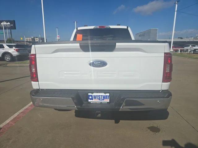 Photo of 2022 Oxford White Ford F-150