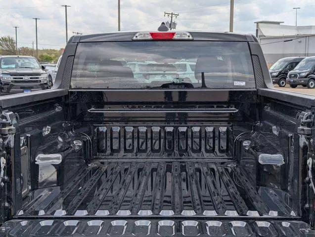 Photo of 2025 Shadow Black Ford Maverick