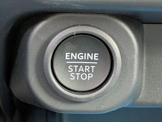 Photo of 2025 Shadow Black Ford Maverick
