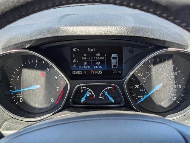 Photo of 2018 Lightning Blue Ford Escape