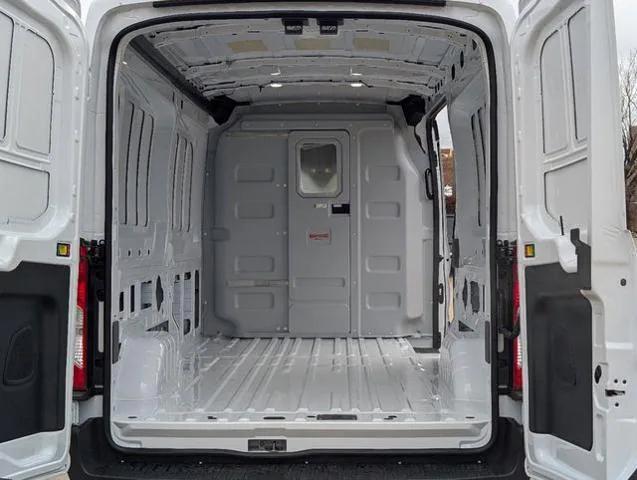 Photo of 2024 Oxford White Ford Transit-350
